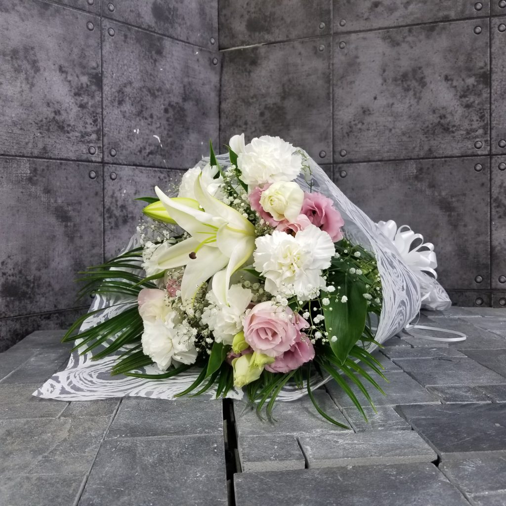 【御供】ユリとカーネーションの花束W_70_SP-OS