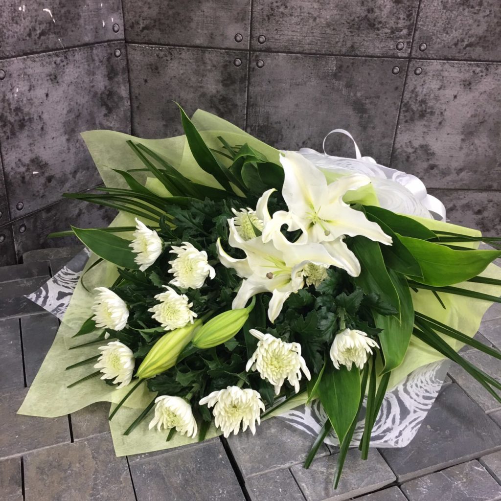 【御供】ユリと白菊の花束W_70_SP-OS